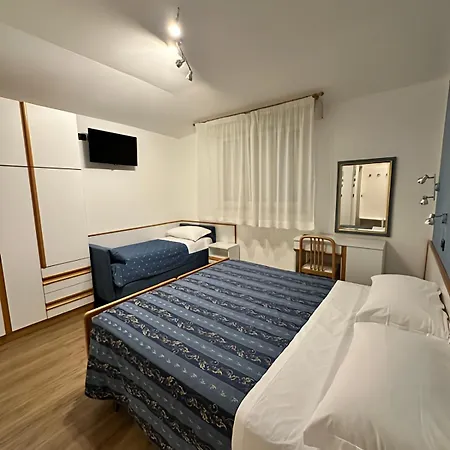 Piccinelli 3* リミニ