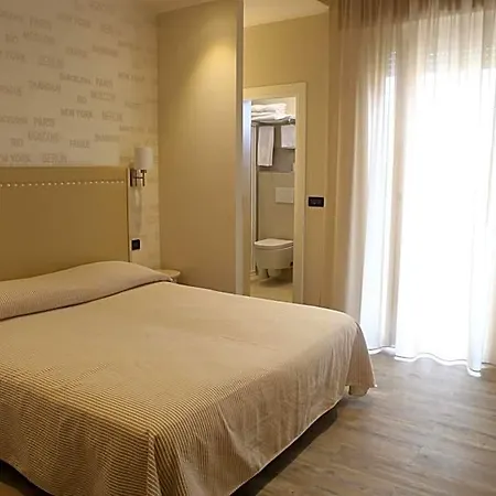 Hotel Piccinelli Rímini