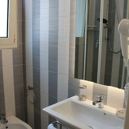 Hotel Piccinelli 3*