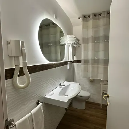 Piccinelli Hotel